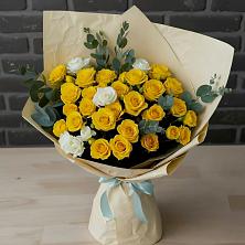 Букет цветов из:  Розы в Волжский