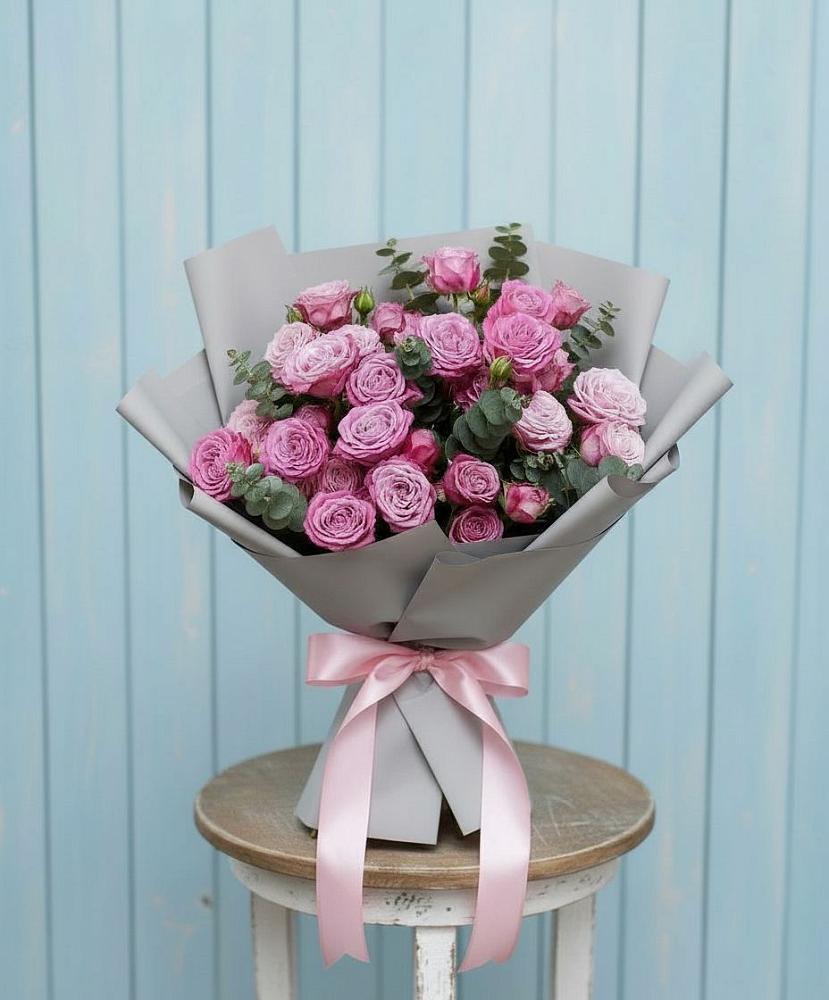 Букет цветов из: Розы в Волжский