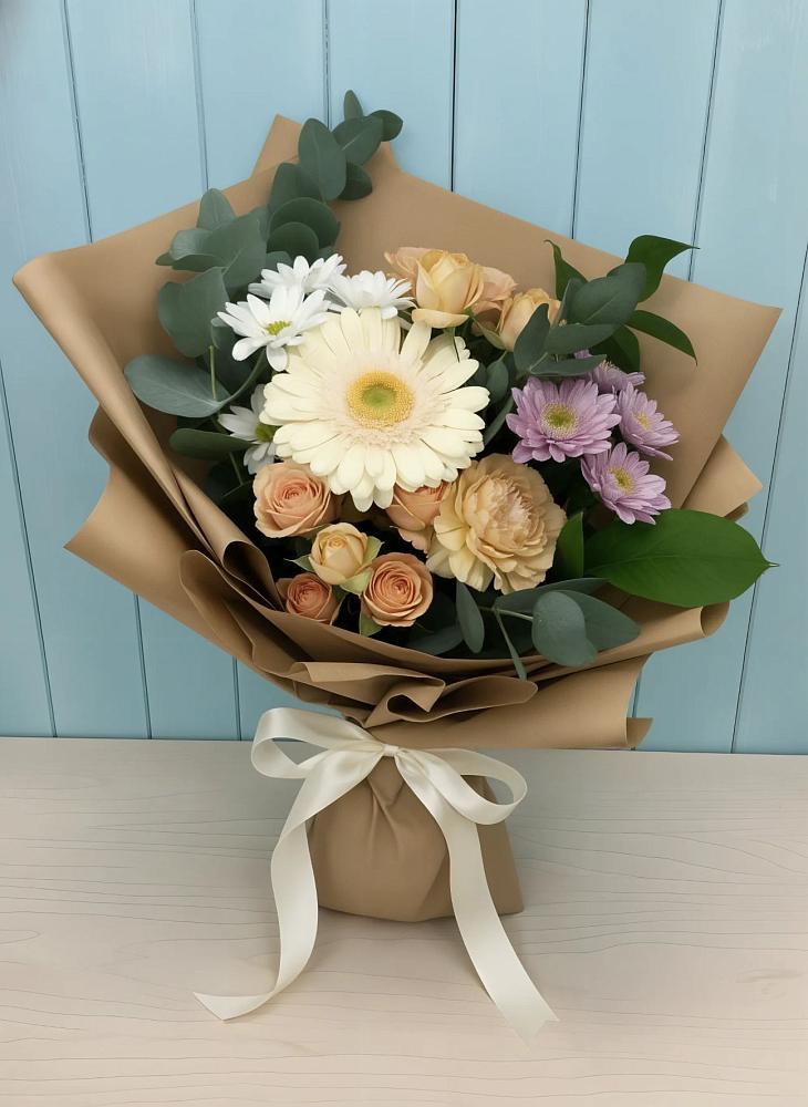 Букет цветов из: Герберы и Хризантемы в Волжский