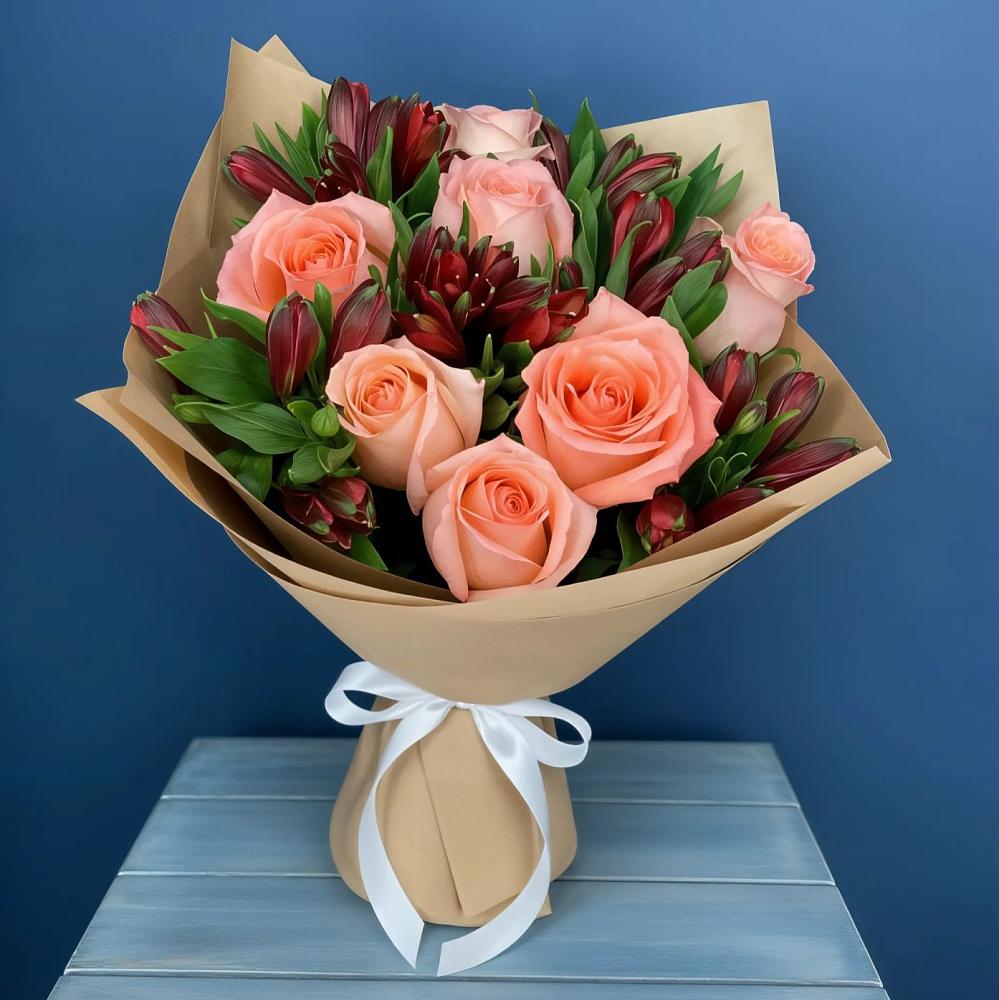 Букет цветов из: Розы и Альстромерии в Волжский