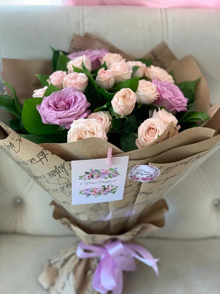 Букет цветов из: Розы в Волжский