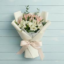 Букет цветов из:  Альстромерии в Волжский