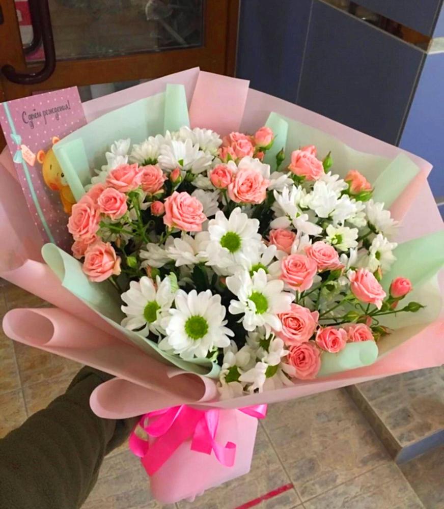 Букет цветов из: Розы и Хризантемы в Волжский