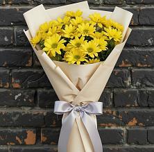 Букет цветов из:  Хризантемы в Волжский