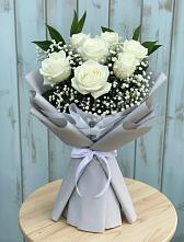 Букет цветов из:  Розы в Волжский