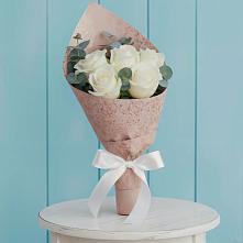 Букет цветов из:  Розы в Волжский