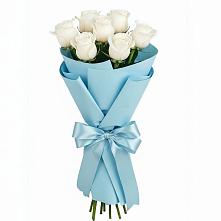 Букет 7 белых роз Проуд в Волжский