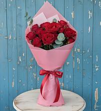 Букет цветов из:  Розы в Волжский