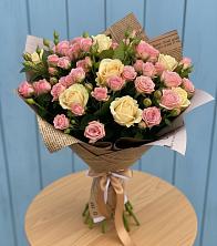 Букет цветов из:  Розы в Волжский