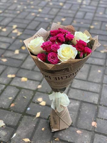 Букет цветов из: Розы в Волжский