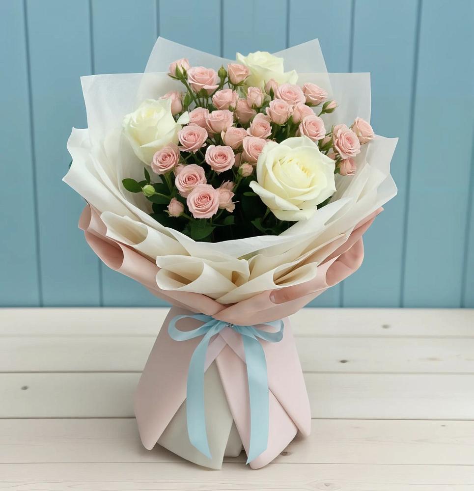 Букет цветов из: Розы в Волжский